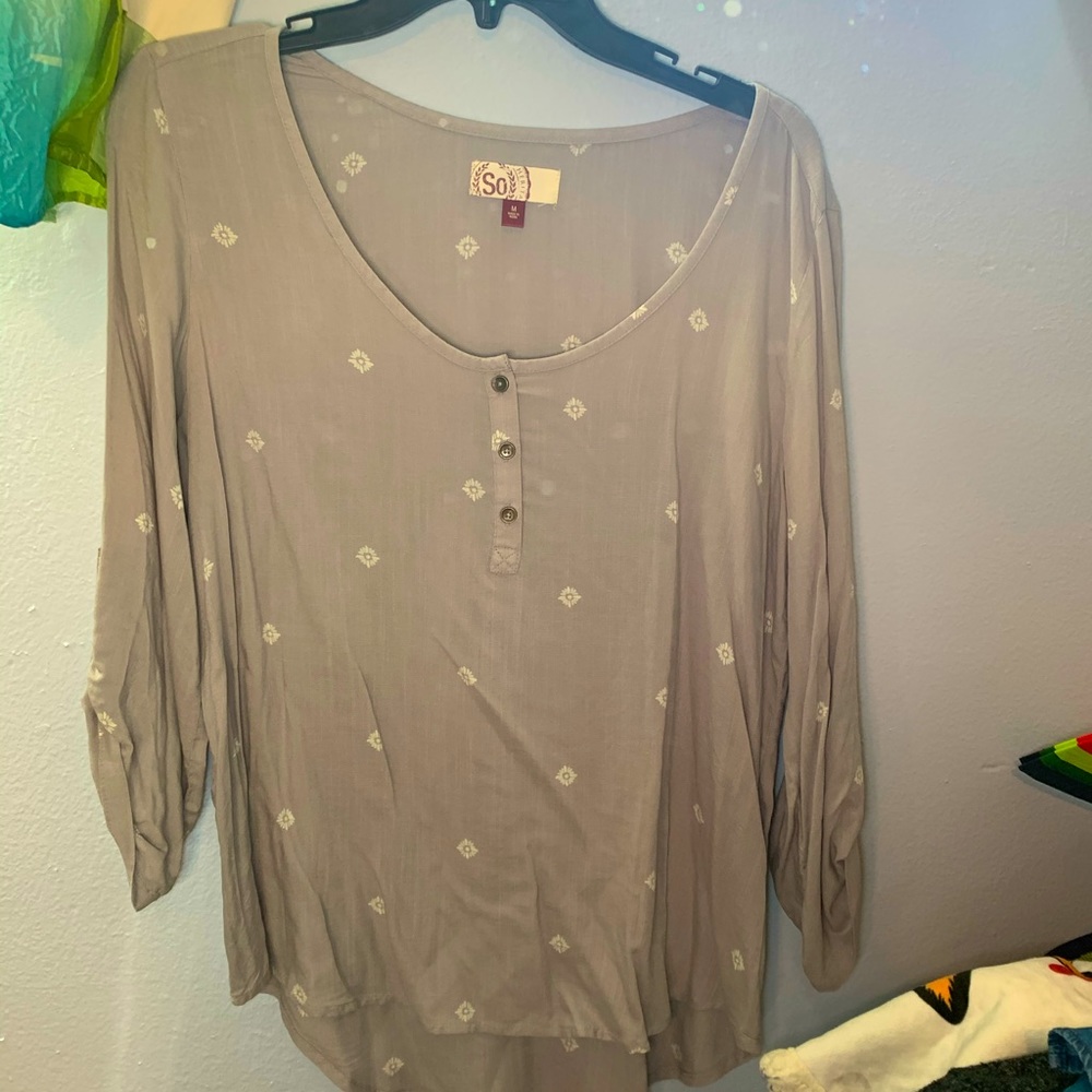 3/$10🌼 Quarter sleeve blouse